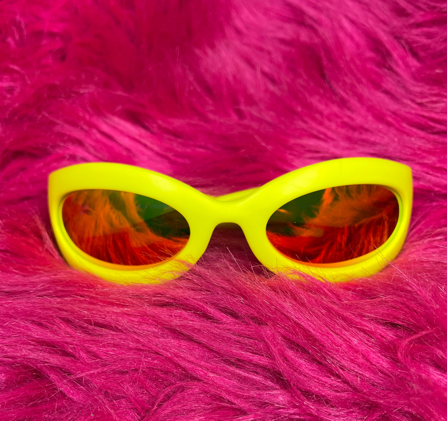 Trend$etter Sunglasses (Yellow)