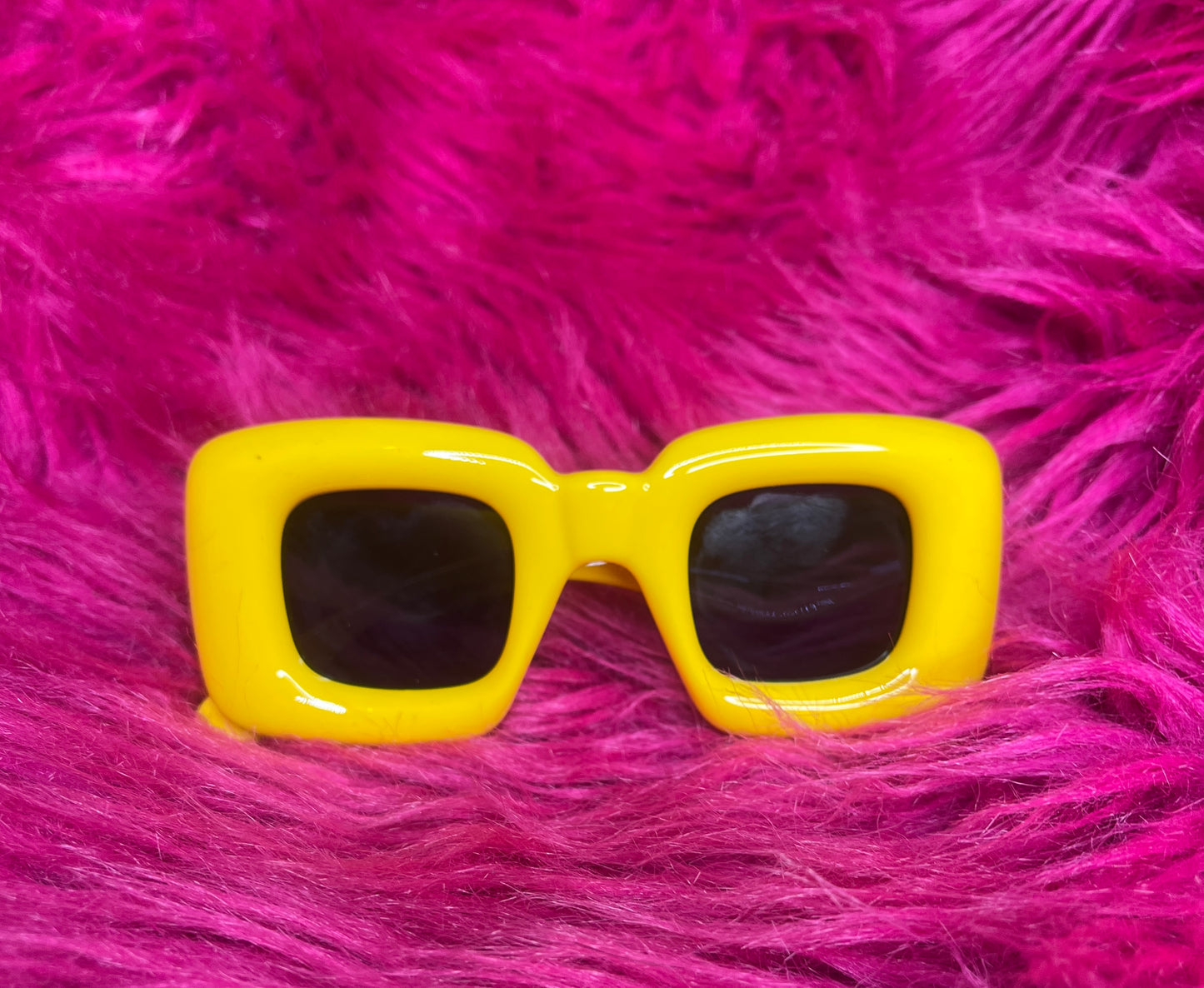 It-Girl Sunglasses (Yellow)